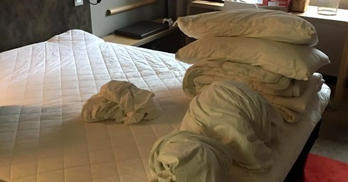 Scottish Man’s Actions Got Viral after sharing photo of the hotel room at checking out