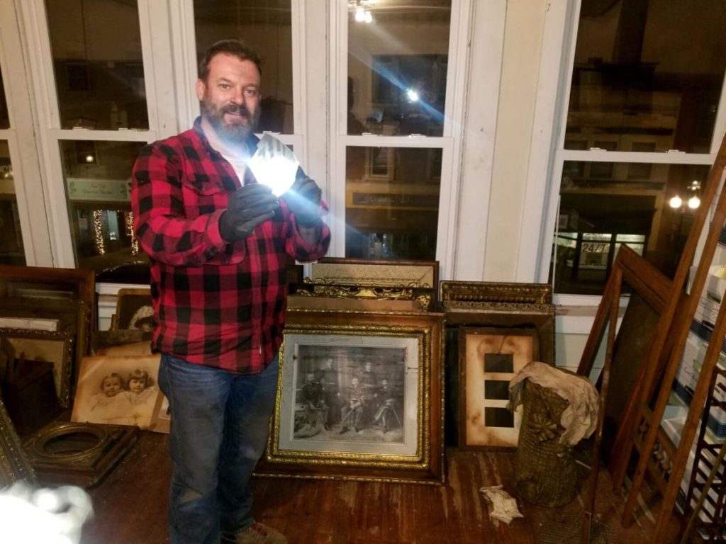 NYC Home Owner Finds 100-Year-Old Valuabe Artifacts Hidden In His Attic