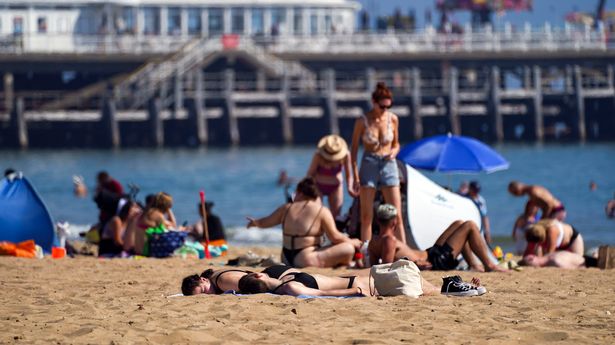 So Britain Is a sizzling in glorious 25C mini heatwave this weekend
