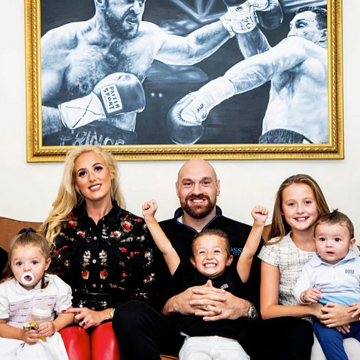 Tyson Fury heavyweight flies out for Deontay Wilder fight The Family Sacrifice..