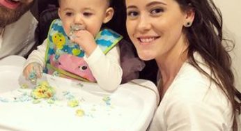 Teen Mom 2 star Jenelle Evans and Daughter Ensley Involved In Car Crash