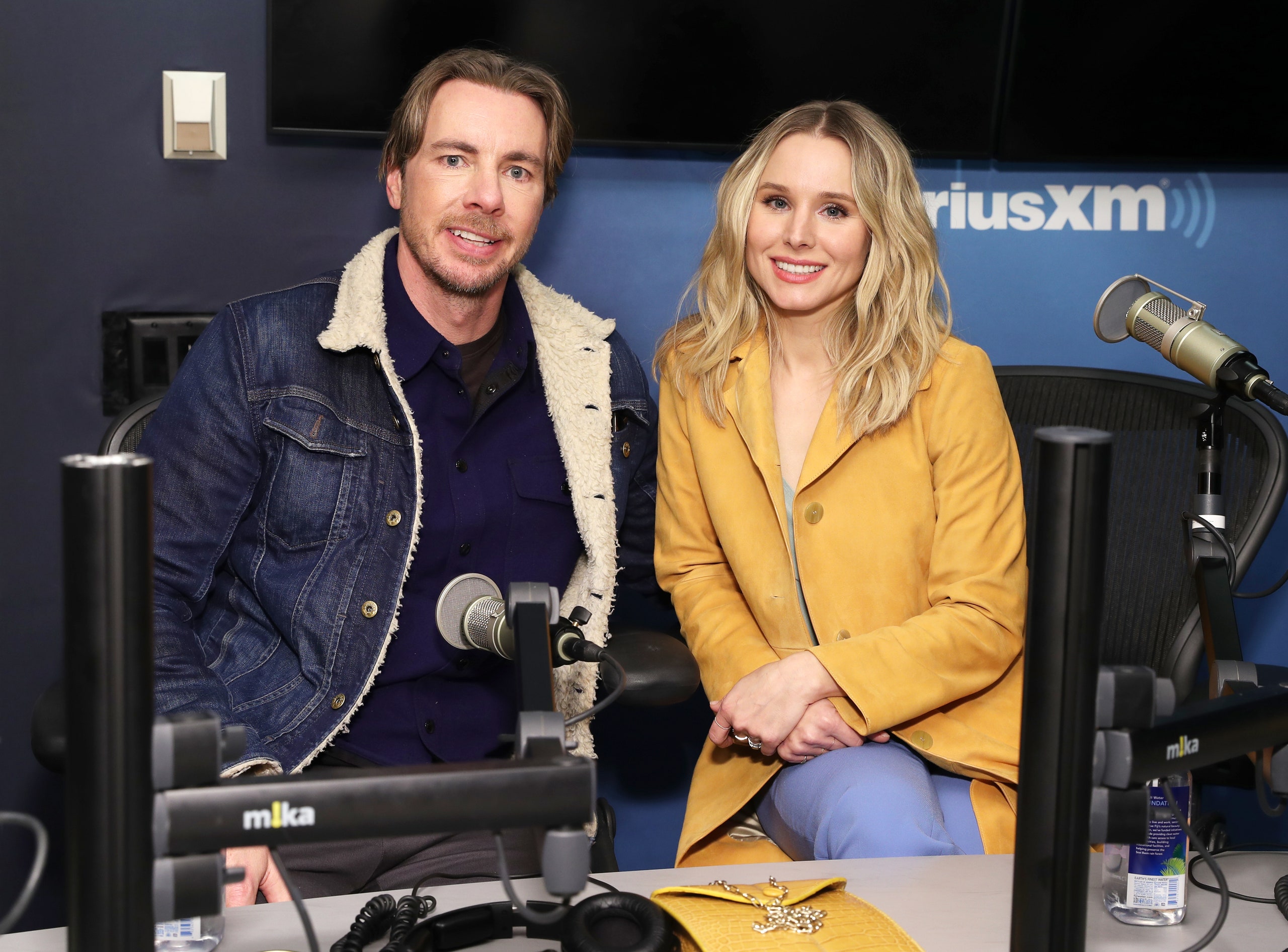 Kristen Bell And Dax Shepard Bell Dividing Fans With A Controversial Article About Marriage!