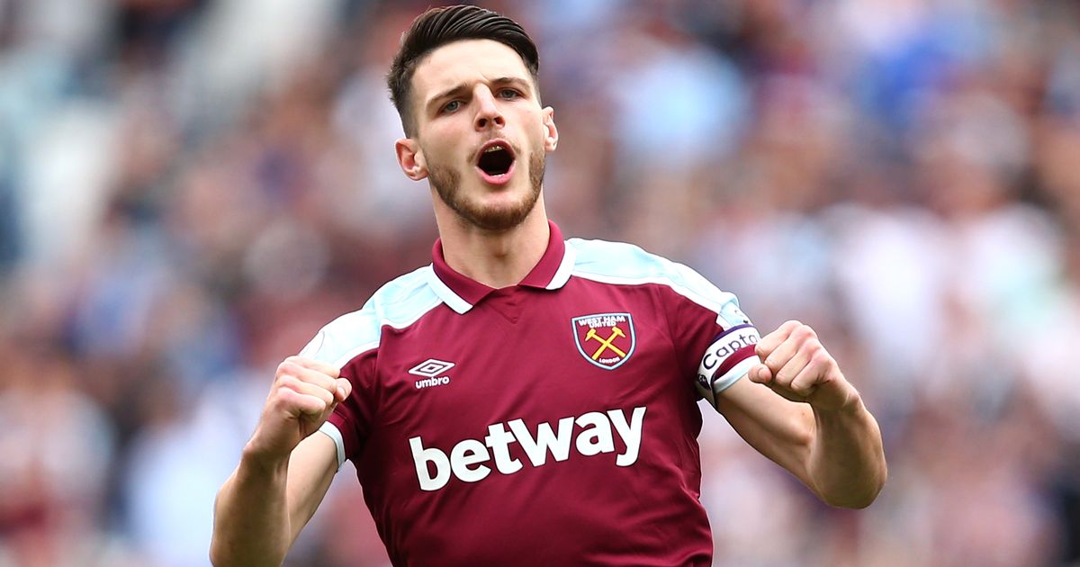 Man Utd fans beg club to sign “missing piece” Declan Rice after West Ham display