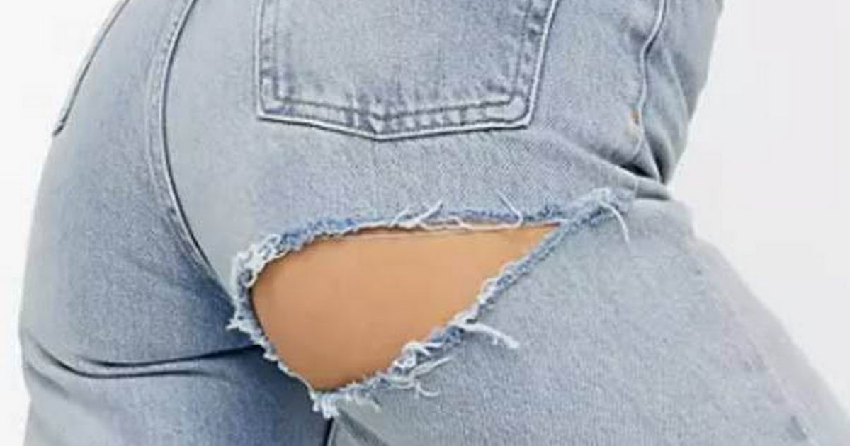 People are super confused over the latest raunchy fashion trend ‘bum rip’ jeans