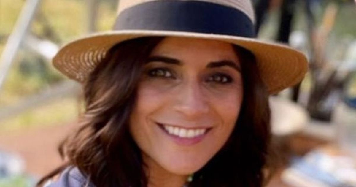 GMB weather girl Lucy Verasamy flashes legs as she dons miniskirt in sun-soaked display