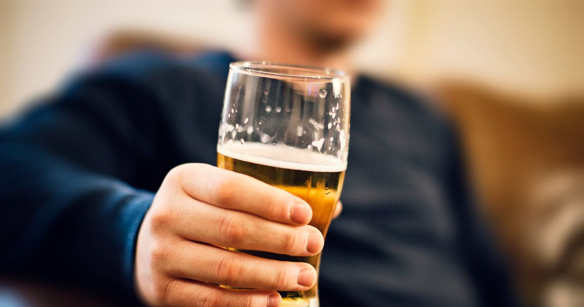 Brits spill £43m of beer getting the round in – and Londoners are worst for it