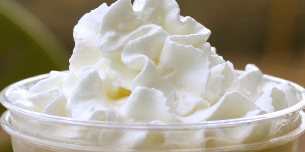 Easy Way to Make Light and Fluffy Whipped Cream