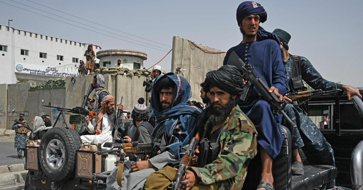 Taliban hangs bodies of four ‘kidnappers’ in street as brutal ‘warning’ to criminals
