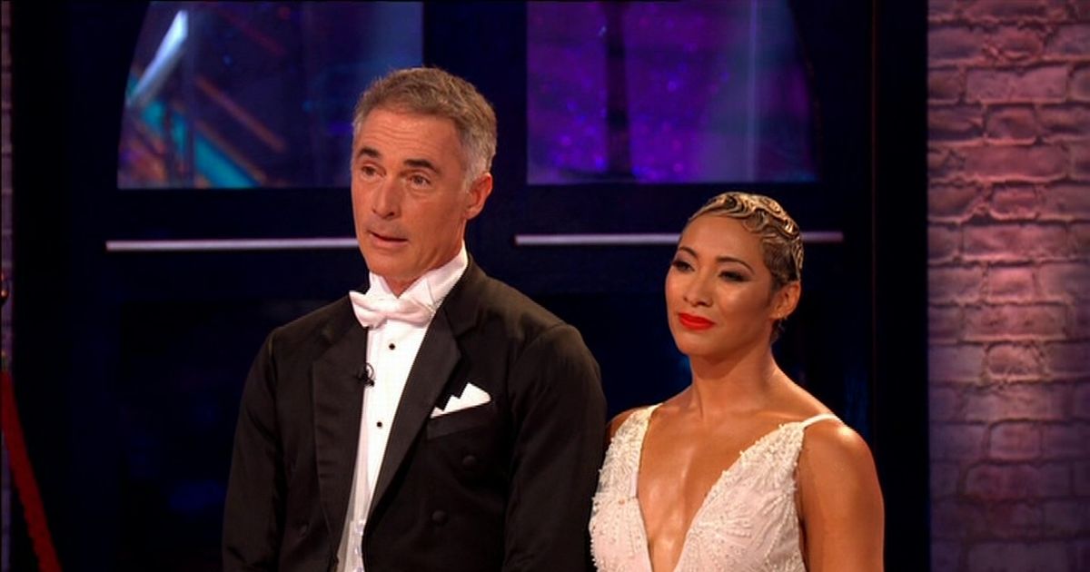 Strictly viewers stunned as ‘tetchy’ Shirley Ballas has a pop at Claudia Winkleman