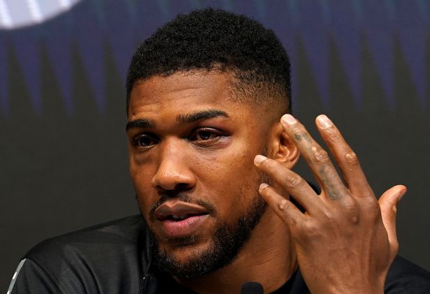 Joshua intends to take up his option of a rematch against Usyk