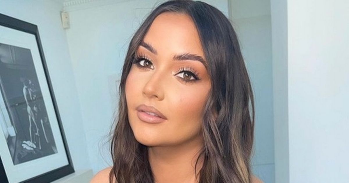 Jacqueline Jossa parades figure in tiny crop top as fans praise ‘incredible’ new look