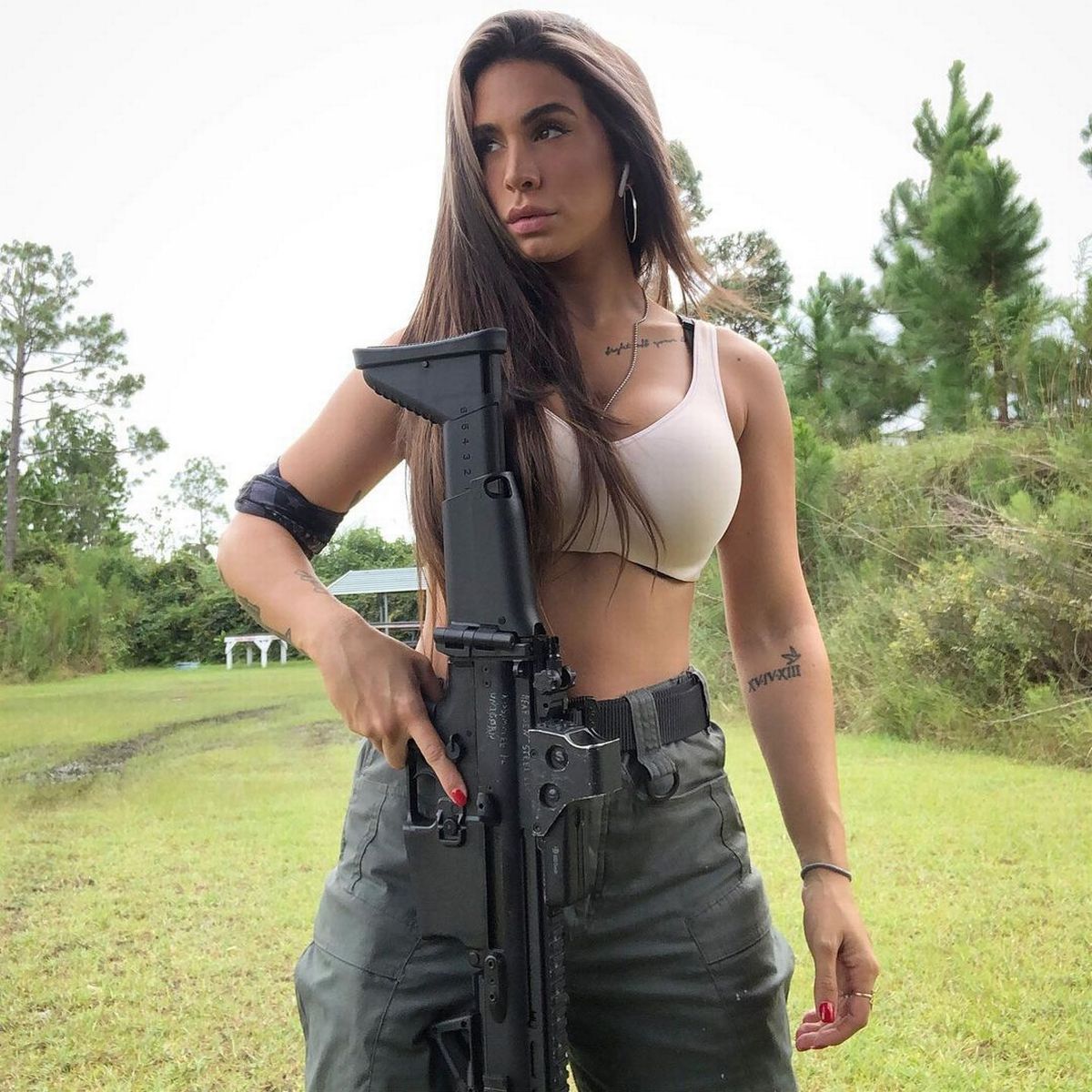 Queen of Guns Model dubbed wants more Women should Own a gun to stop Violence!