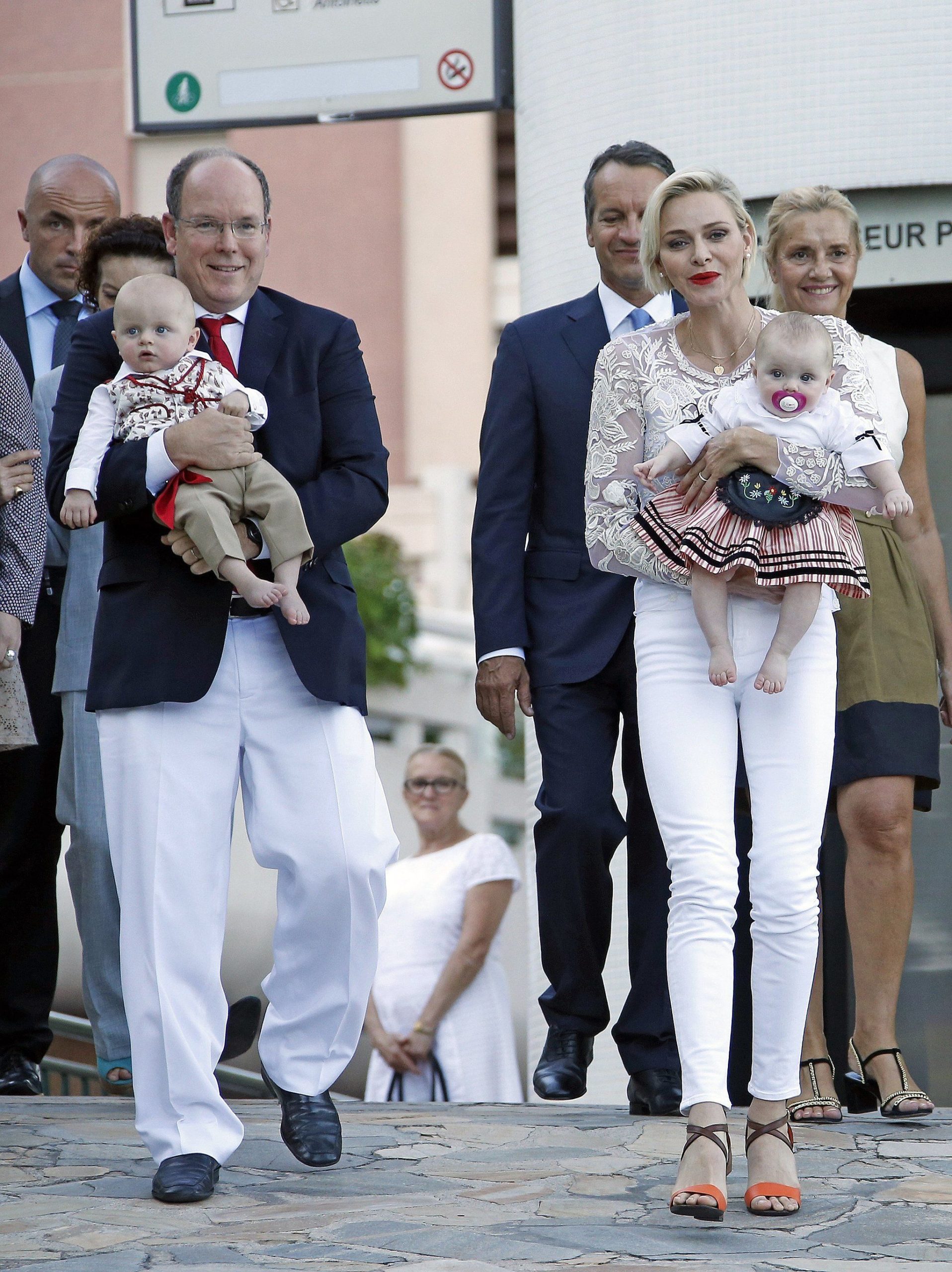 Monaco Princess Charlene And prince Albert Split Demanding Her $500M In Divorce?