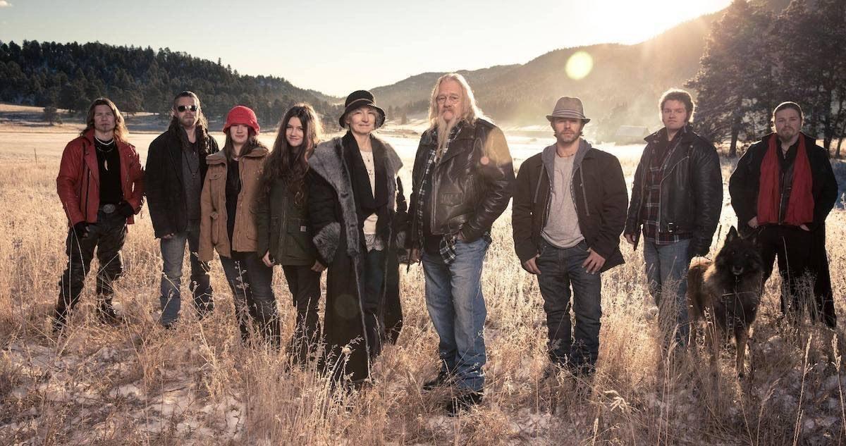 The trailer for “Alaskan Bush People” Season 13 shows Billy Brown’s final scenes and funeral