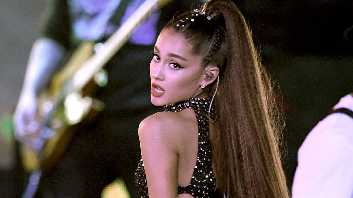 Ariana Grande Launches New Beauty Brand Named R.E.M Beauty