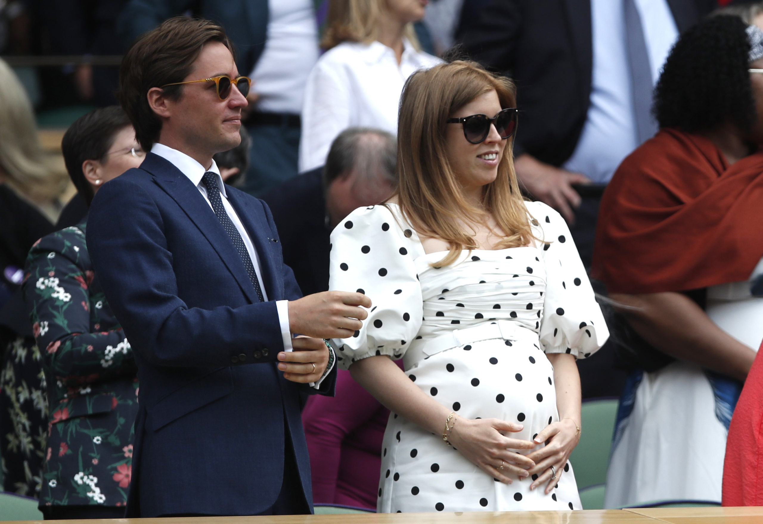 Queen’s Granddaughter Princess Beatrice and Edo Mozzi Announce Daugher’s birth! Name not yet Revealed