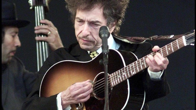 Bob Dylan will resume his ‘Never Ending Tour’