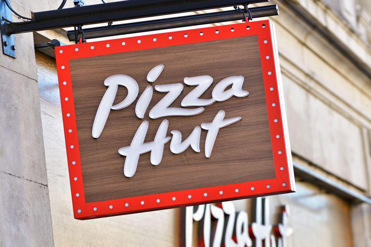 Ex Pizza Hut worker reveals secrets of the chain including why he’d NEVER work there again (and why you should tip)