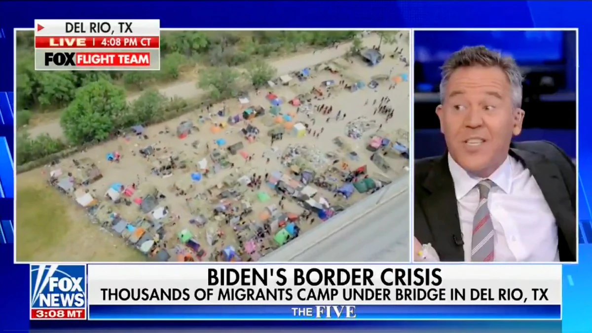 Fox News’ Greg Gutfeld Likens Horse-Mounted Border Patrol Agents to NYPD in ‘Times Square at Last Call’ (Video)
