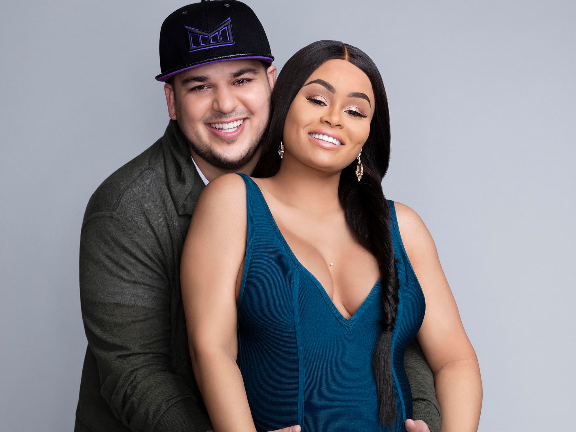 Rob Kardashian Daughter Dream Posing with Mom Blac Chyna - Fans Are Divided
