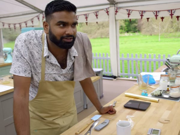 'Great British Baking Show' Bakers Wear Their Stinky Clothes for Days