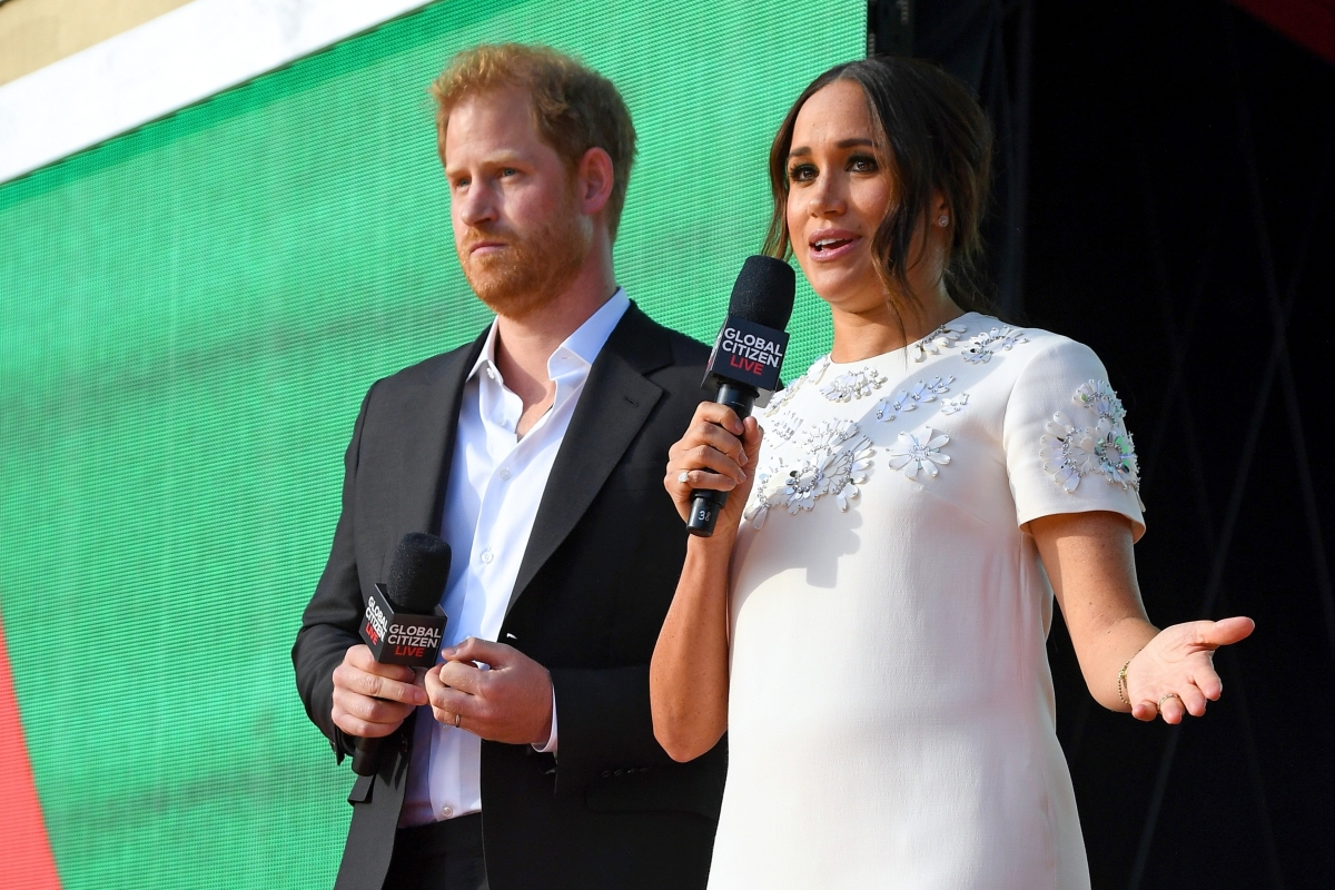 Harry now ‘sounds American & tried to be a rock star’ at Covid event, but is a ‘warm-up act’ to Meghan, says expert