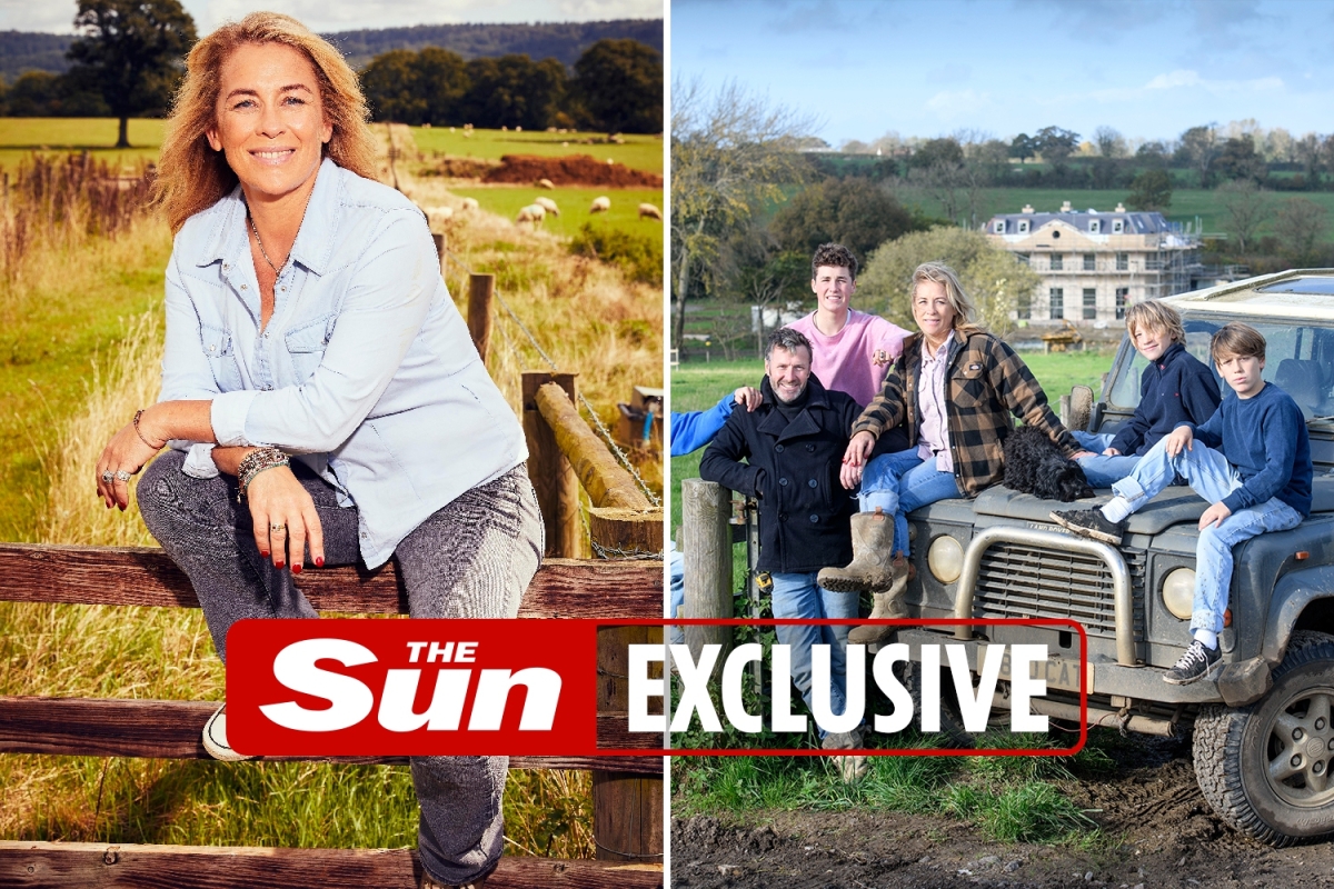 I’ve been with my husband for 30 years but never told him I love him, says Sarah Beeny