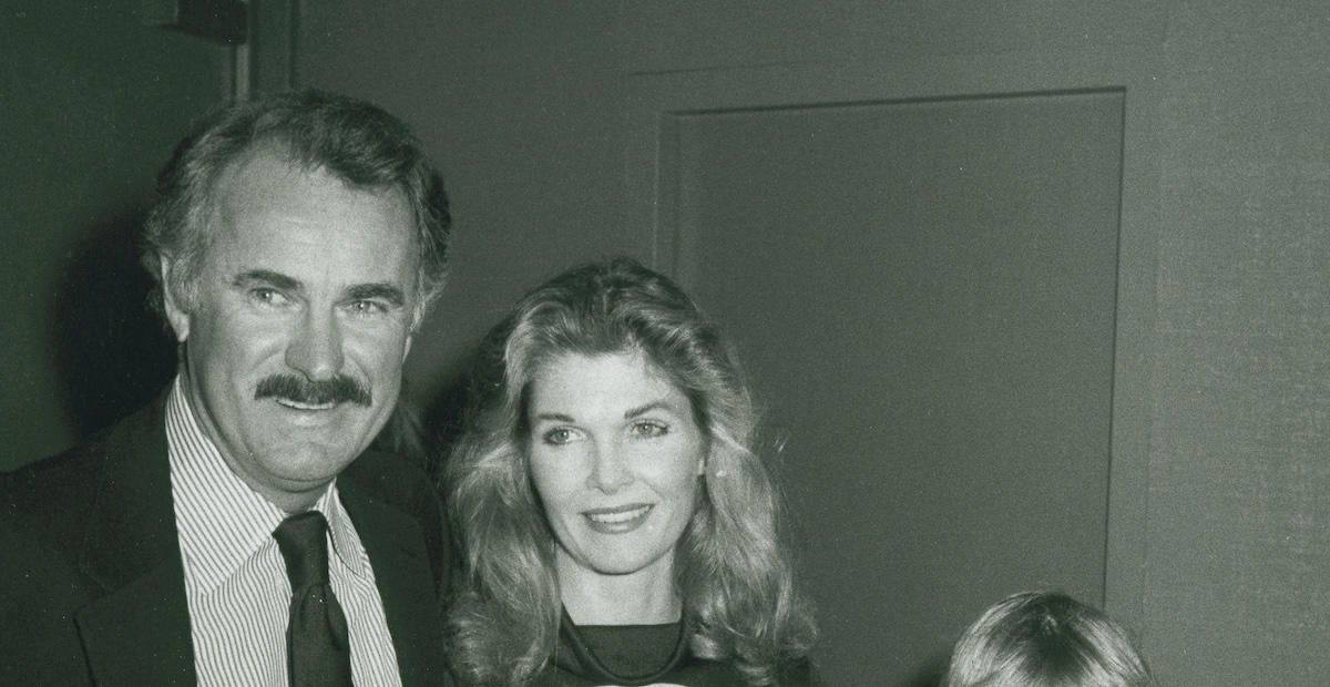 'Batman' Actress and Dabney Coleman's Wife, Jean Hale Coleman Dies at 82