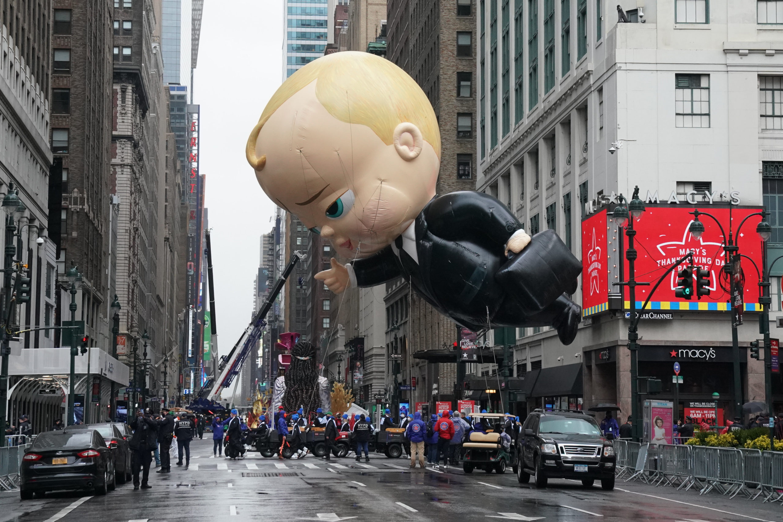Macy Thanksgiving Day Parade 2021 Takes Major Decision on Crowd And Route!