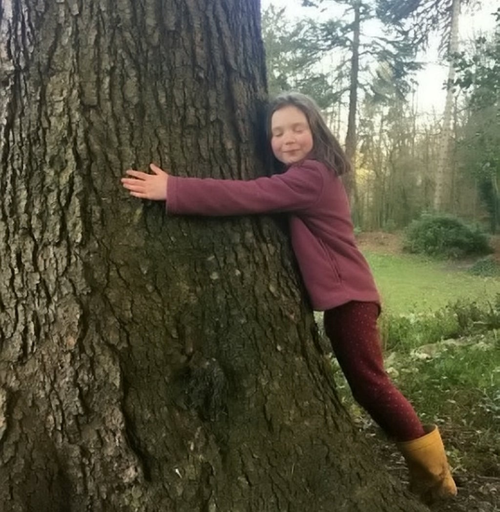 Meet the English child who has left school to learn more about the climate and is inspired by Greta Thunberg