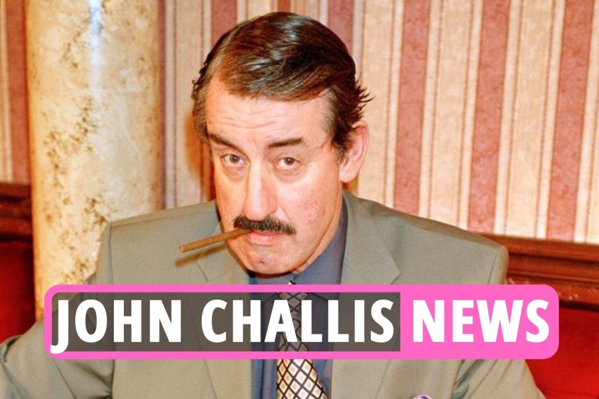 Only Fools & Horses actor who played Boycie dies aged 79 following cancer battle