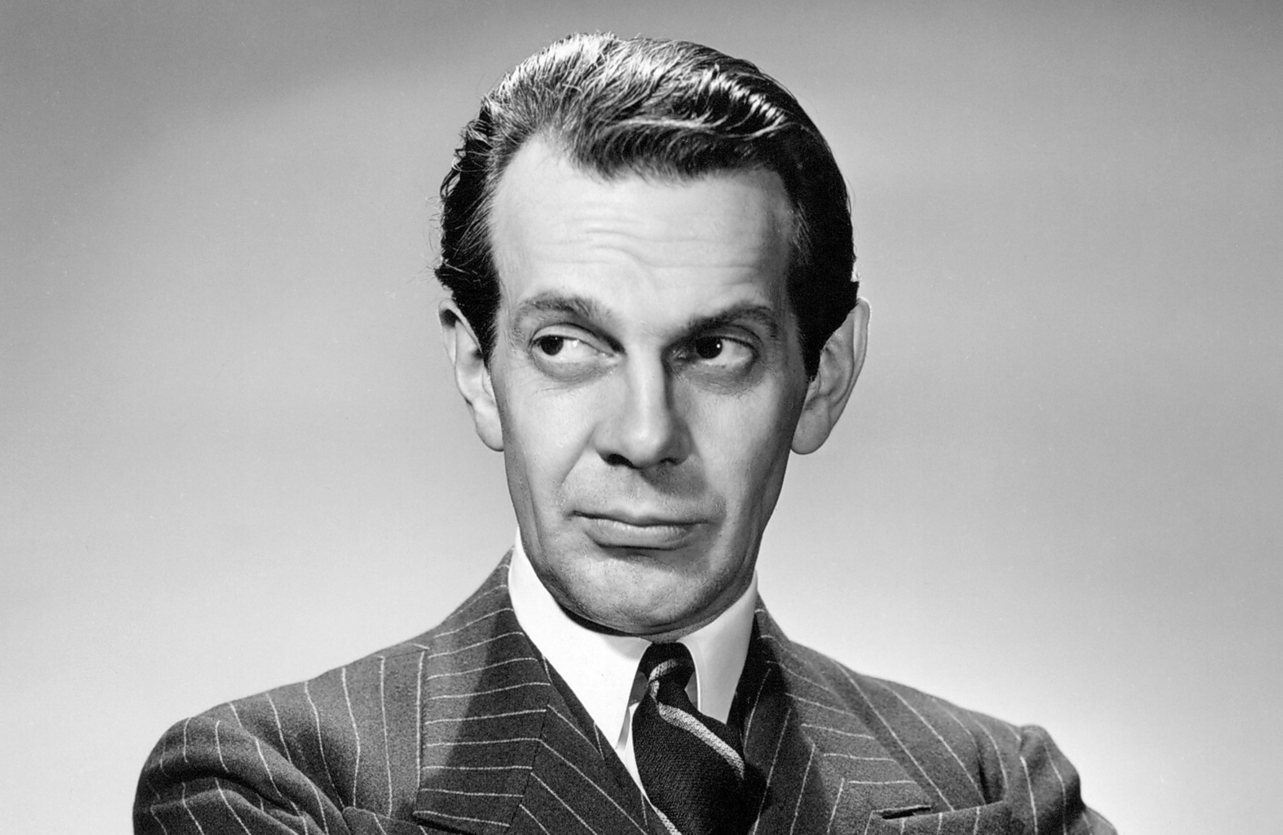 Raymond Massey Dr Kildare Had 3 Kids Sadly None Of Them Survived The Passage Of Time..