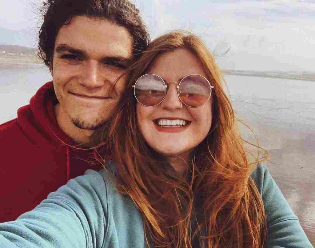 Isabel and Jacob Roloff had a late celebration of their second wedding anniversary