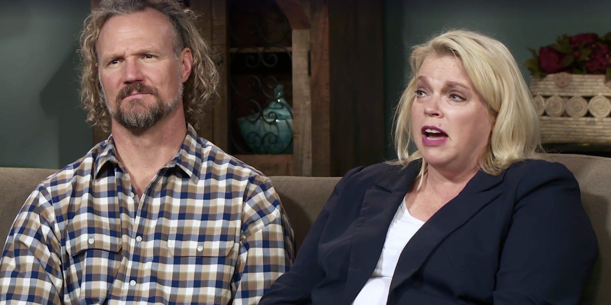 Sister Wives star Janelle Brown's Dogs Are No Match For RV Life Creatures