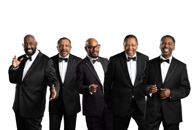 Temptations, Smokey Robinson team up for first song in years