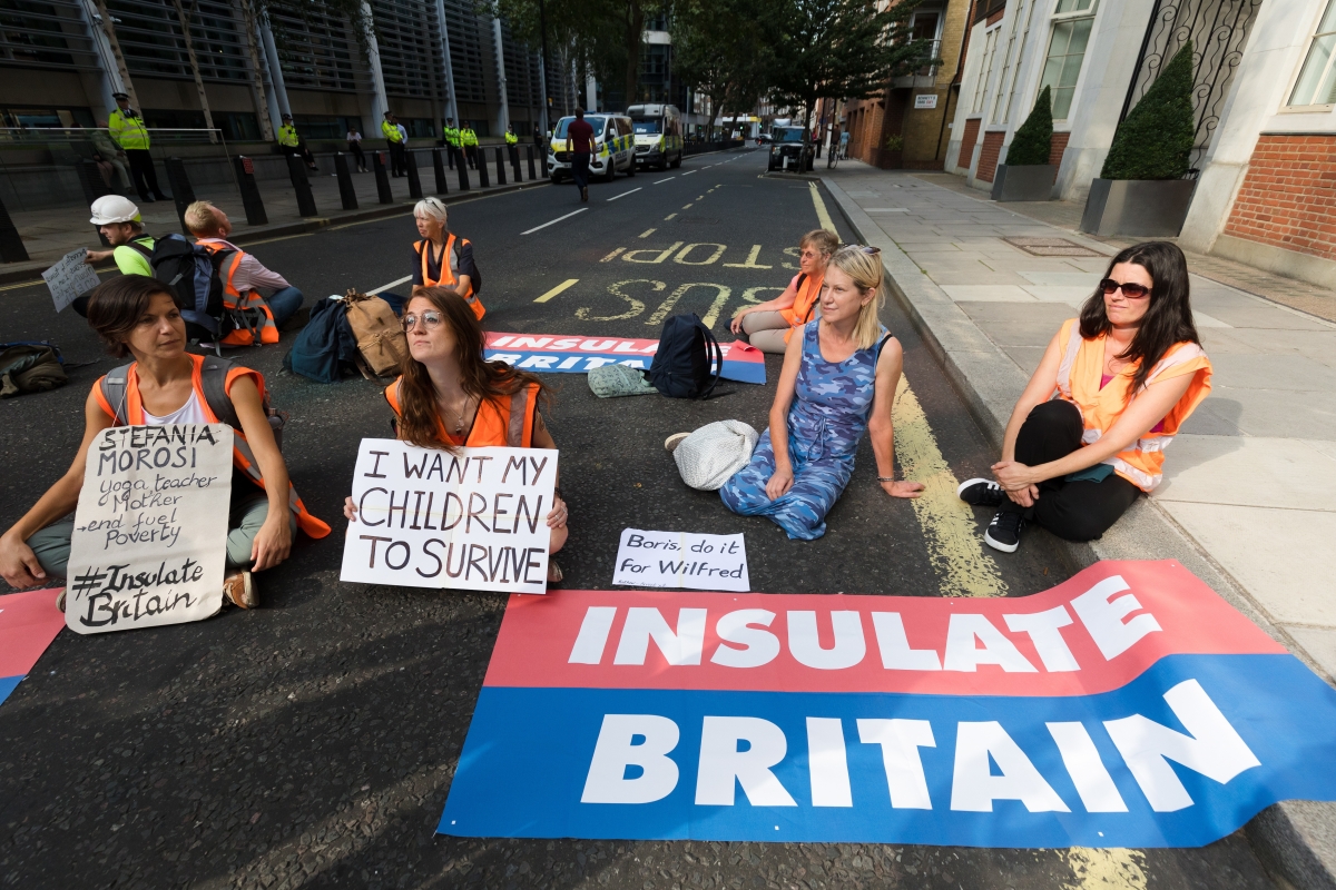 We hope deranged Insulate Britain oddballs end up in a cell once they breach injunction