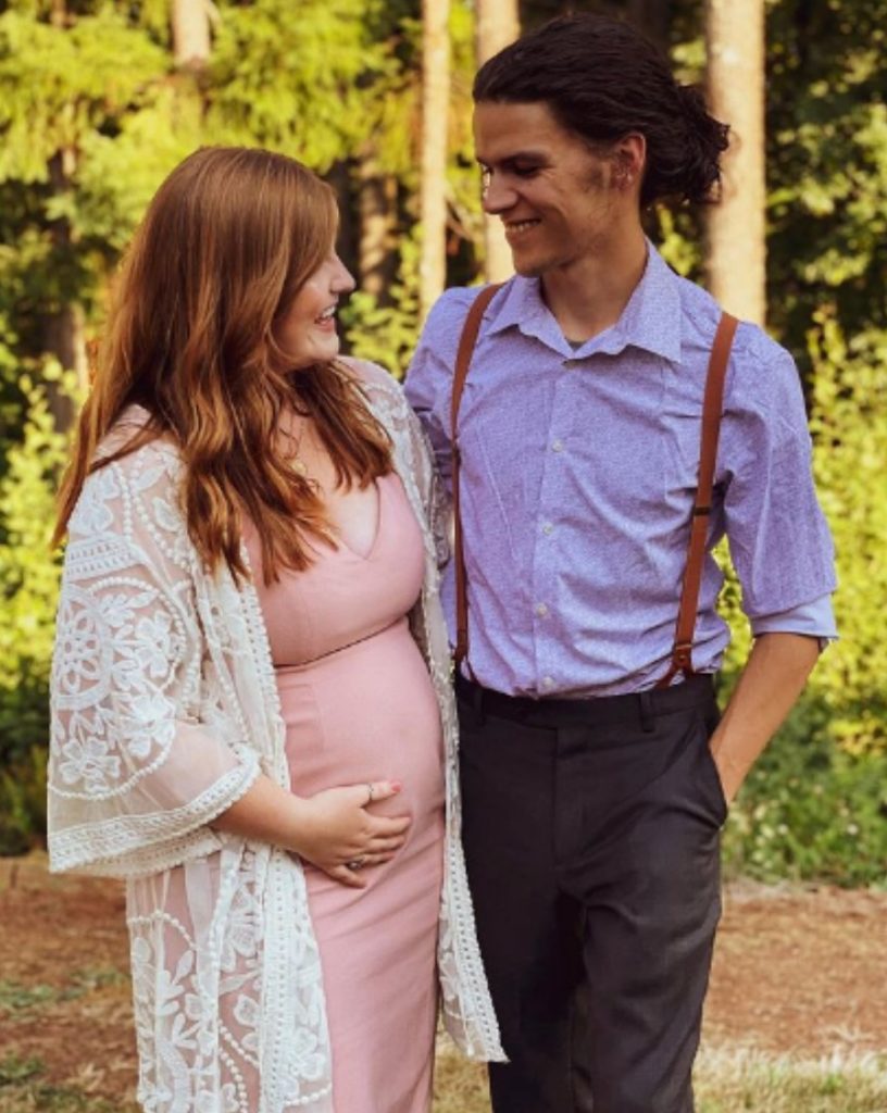 Isabel Roloff of 'Little People Big World' Is Concerned For Her Mental Health And Unborn Child?