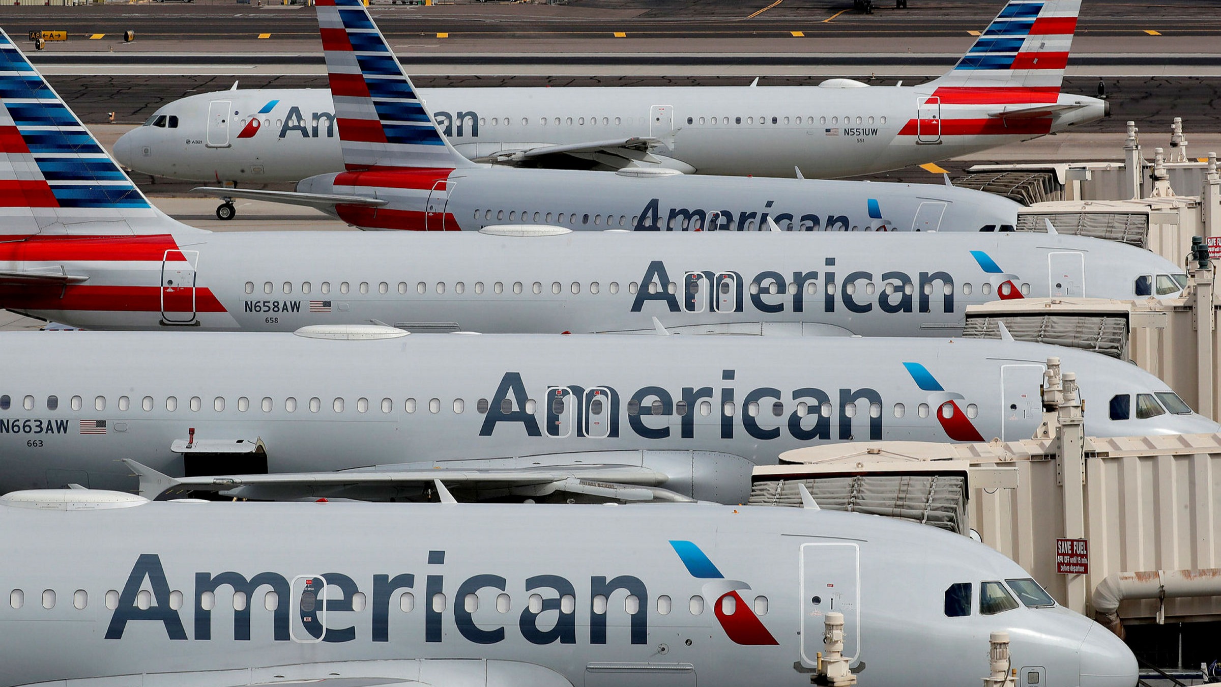 American Airlines plane Passenger tries to deboard mid flight! Mental Health