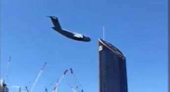 Air Force Jet Gives 9/11 Flashbacks As It Weaves Between Towers