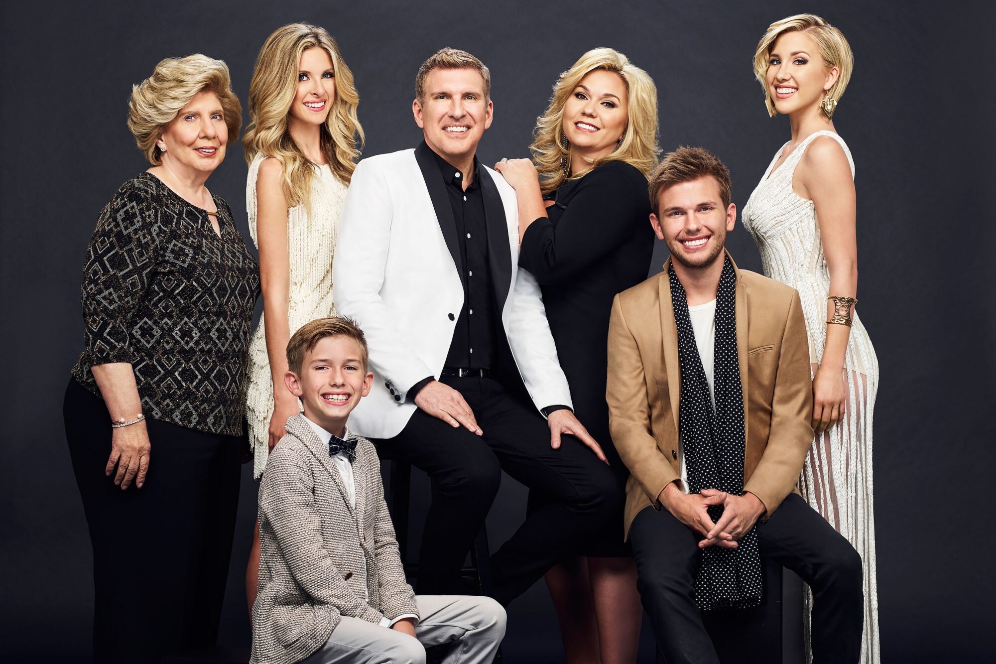 Chrisley Knows Best Julie Chrisley Is READY To Plow Her Husband Todd’s Face!