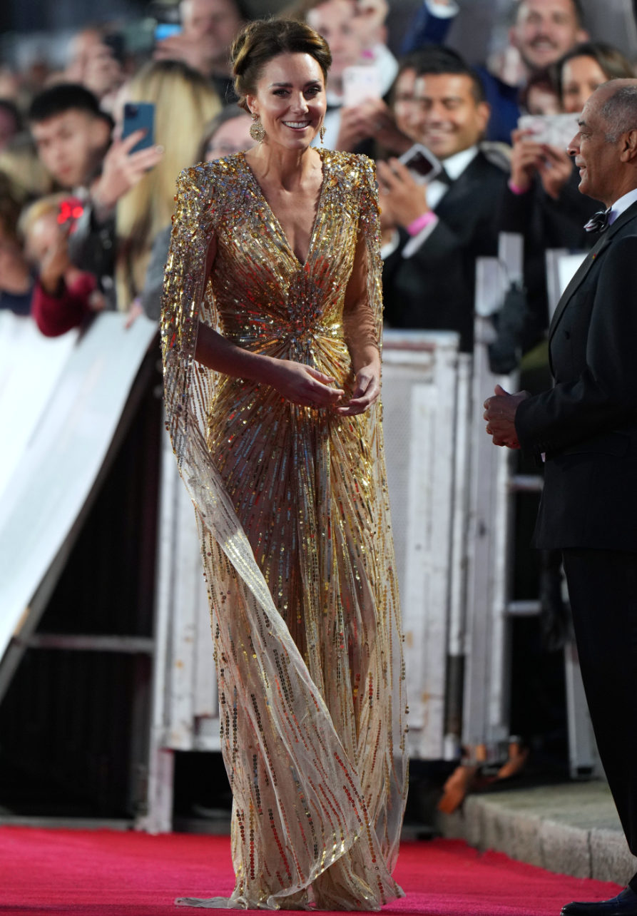 Kate Middleton Have Stunned the Crowed in Gold Sequin Gown at James Bond Premiere