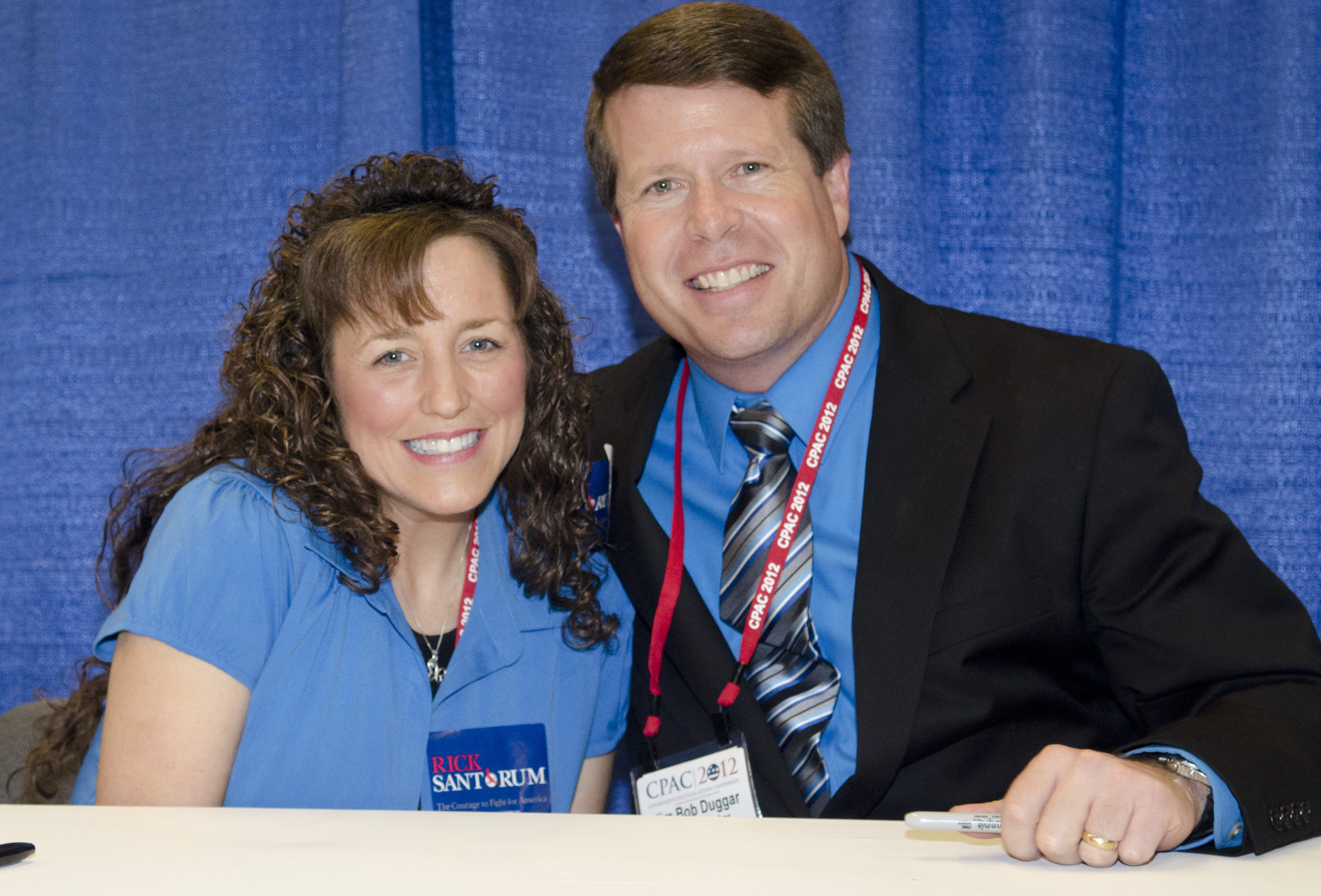 TLC 19 Kids and Counting Jim Bob And Michelle Duggar Shocking Marriage Details Resurface!