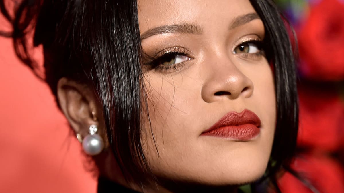 How Rihanna Feels About Being a Billionaire?