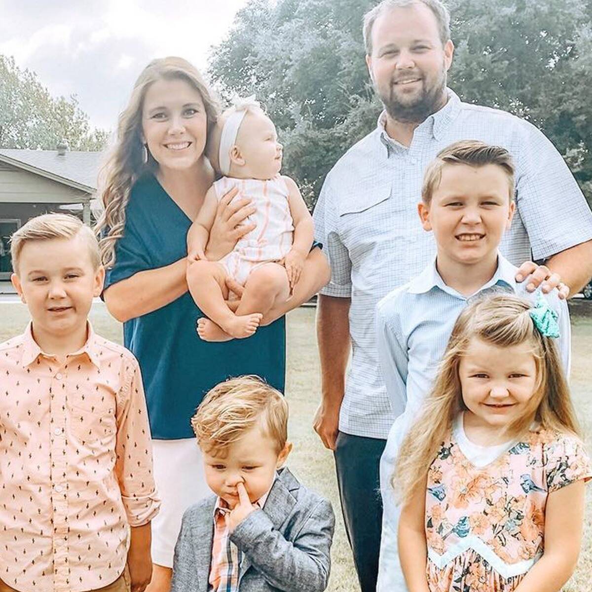 Josh Duggar And Anna Duggar Celebrate Anniversary! Here's Where She Posted About It?
