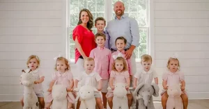 Courtney Waldrop's Sextuplets Are Out Of Control Seeing Mommy and Daddy's New Bed