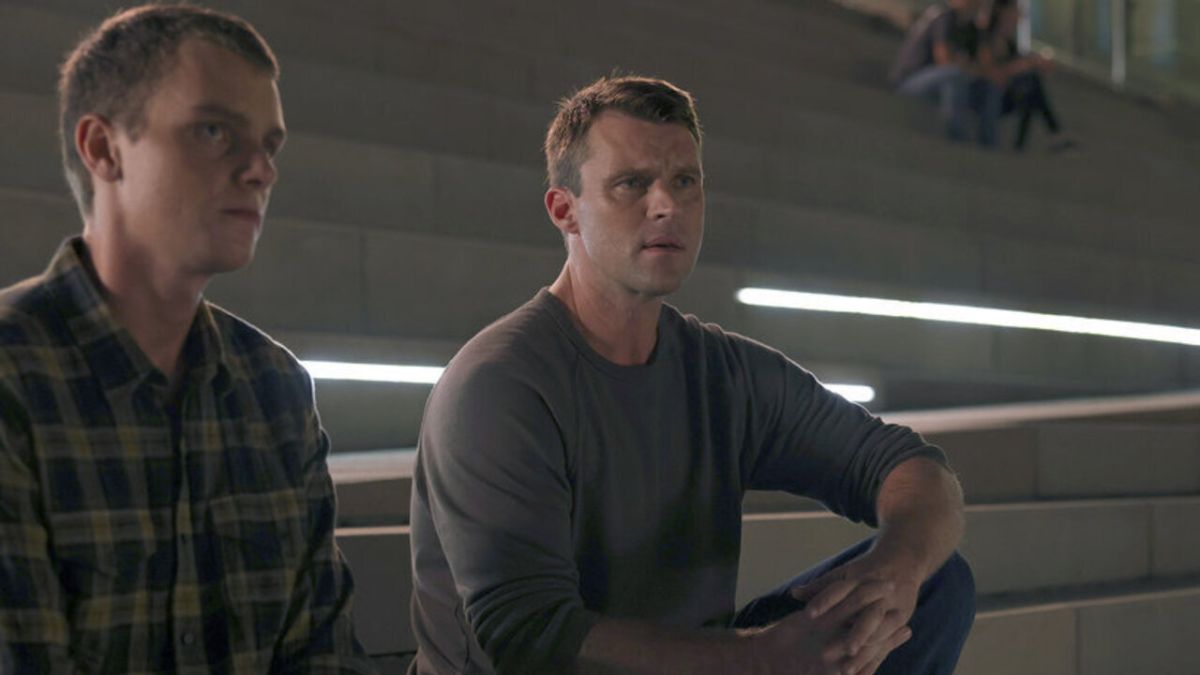 Chicago Fire Is Setting Casey Up To Make A Big Decision, But What Will He Choose?