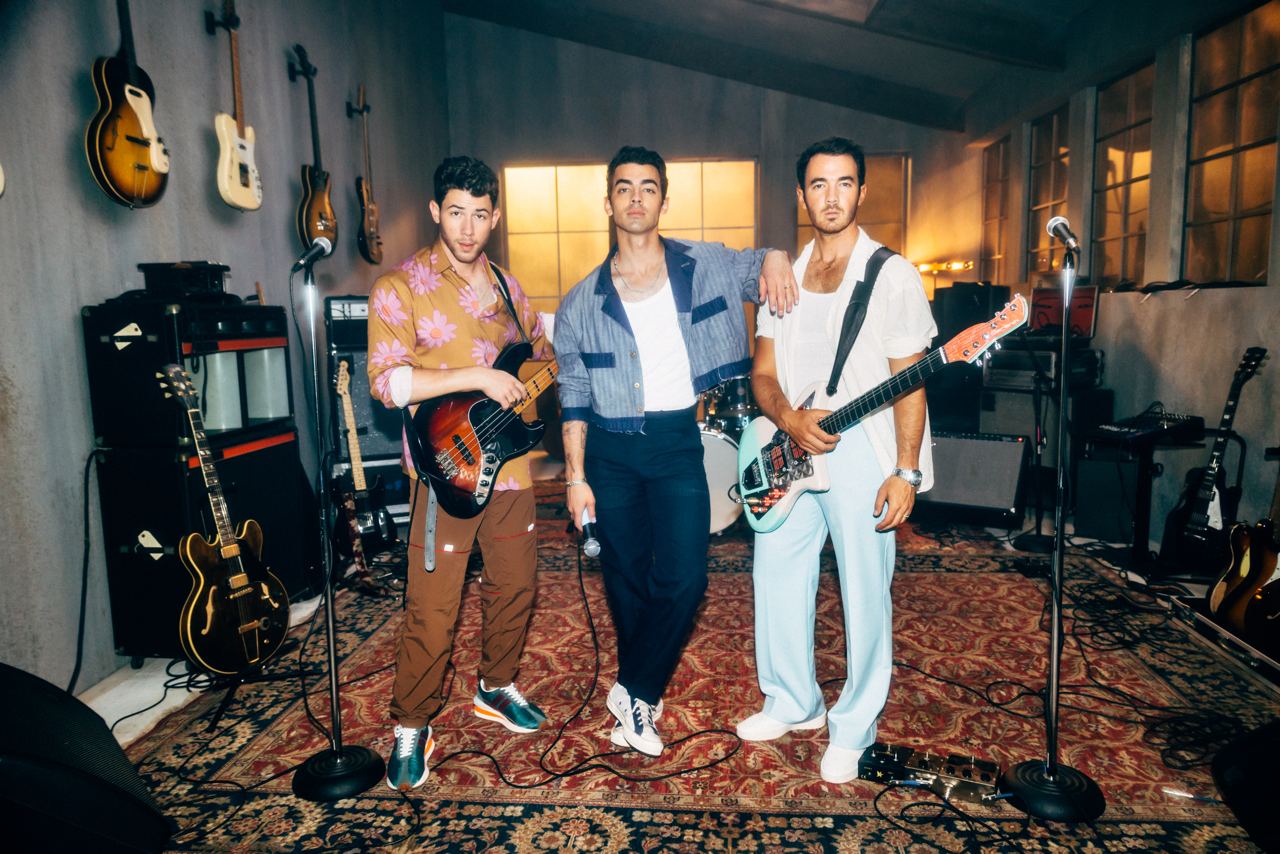 Watch Jonas Brothers’ New ‘Who’s in Your Head’ Video