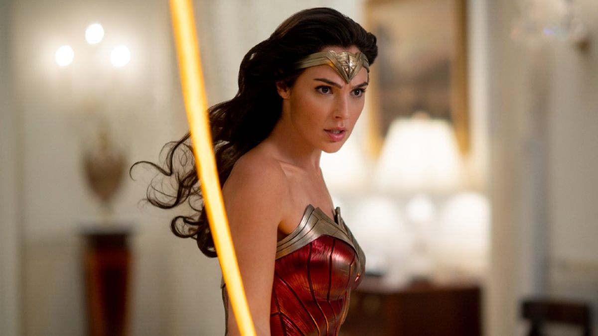 Ahead Of Her Role In Snow White, Gal Gadot Can’t Get Enough Of These Wonder Woman And Evil Queen Mashups