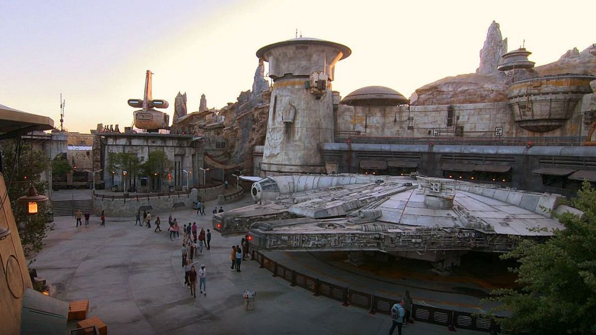 Rise Of The Resistance opened its standby line this week and invited guests to share wild queue times