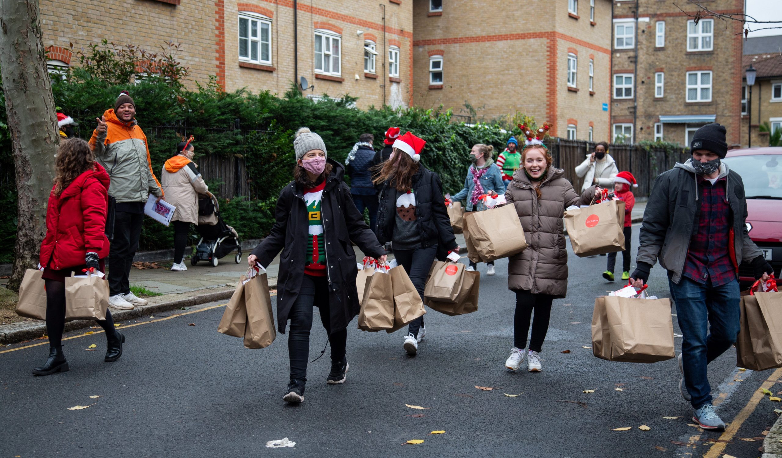 One million people set to receive ‘bags of kindness’ in Christmas charity drive